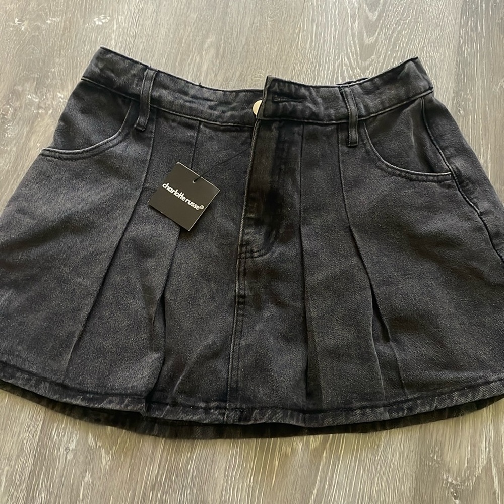 **NWT** CHARLOTTE RUSSE denim skirt - black